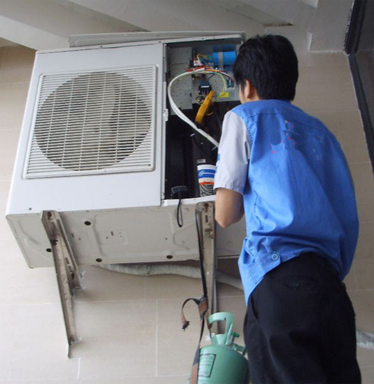 东兰空调开机无反应维修